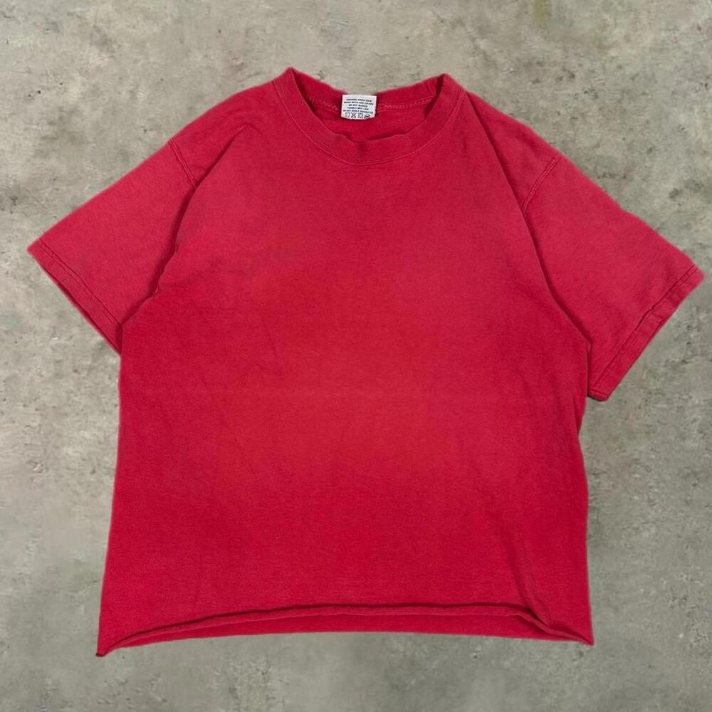 Pluma Men's Red Tshirt